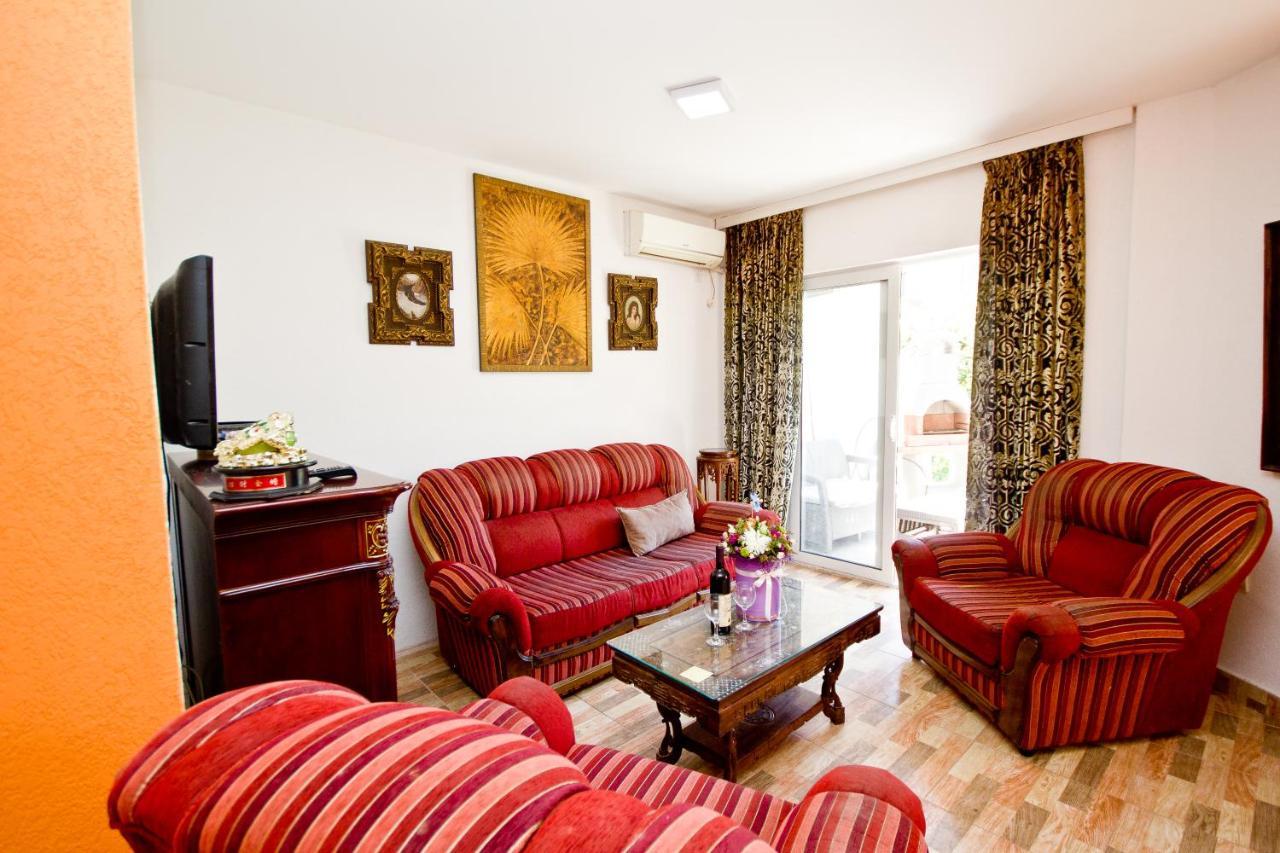 Apartmani Vukcevic Bar Ngoại thất bức ảnh