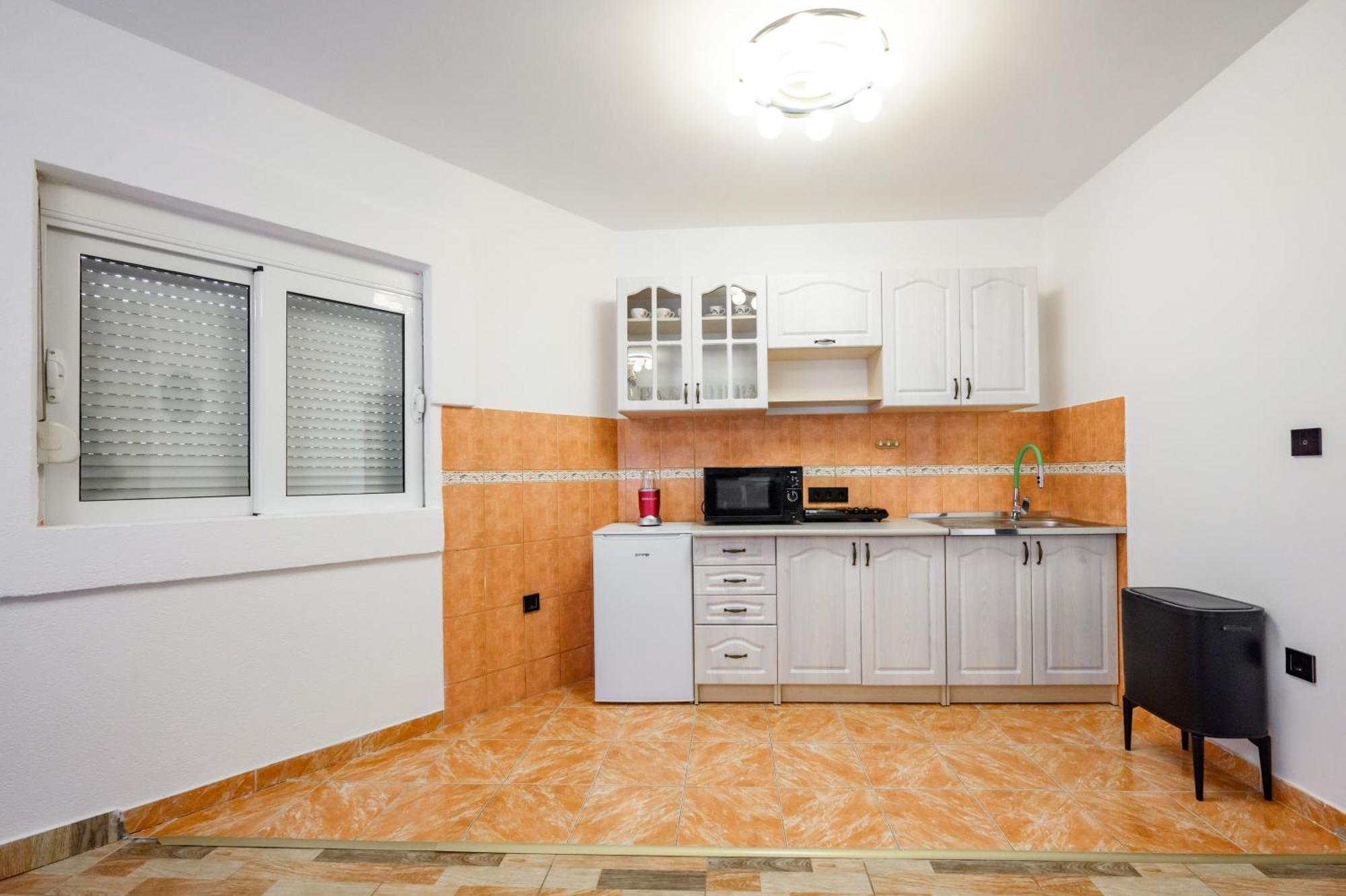 Apartmani Vukcevic Bar Ngoại thất bức ảnh